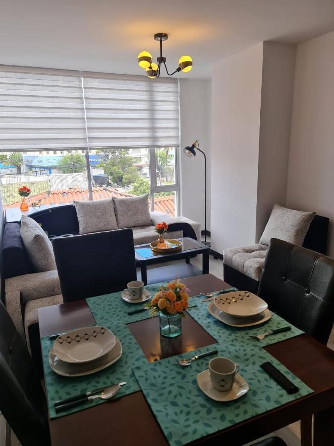 Hermoso Departamento, Centrico Y Tranquilo Quito Exterior foto